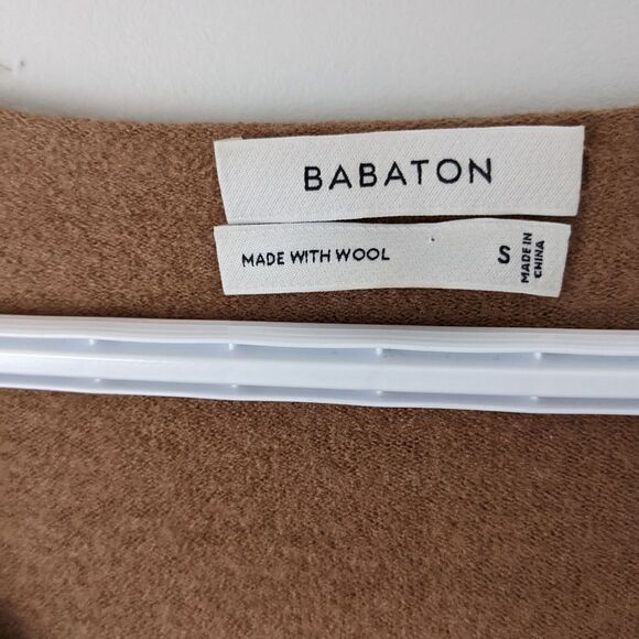 ARITZIA Babaton Erin Sweater on camel tan tone Small @B4 - Picture 6 of 11